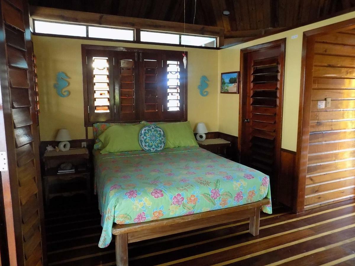 Mango Creek Lodge Port Royal Extérieur photo