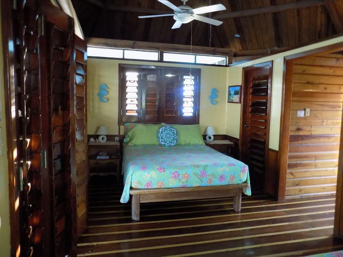 Mango Creek Lodge Port Royal Extérieur photo